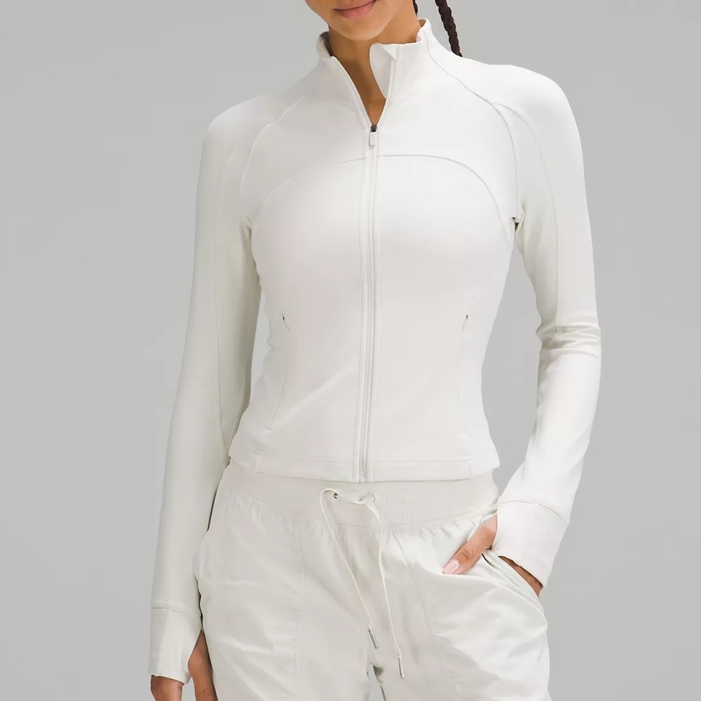 NWT LuLuLemon Nulu Cropped Define Jacket in Bone